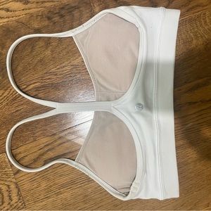 Lululemon size 4 Y bra